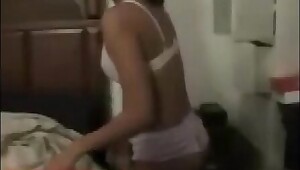 year old Hood Bitch gets Fucked by Gangster Crips p